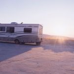 Camping Sat Anlage fürs Wohnmobil: Schüssel oder Flachantenne?